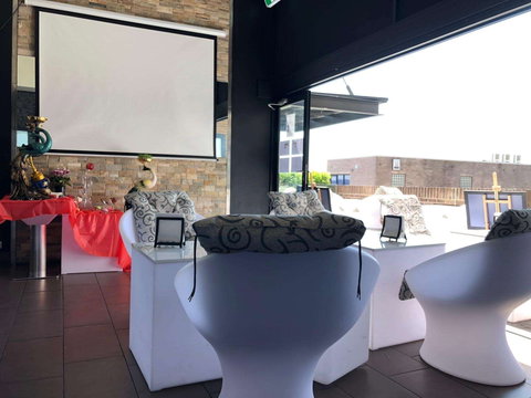 Cherry Hookah Bar & Restaurant - Kawana Tourism 0