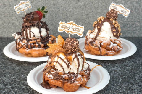 World Famous Funnel Cakes - Kawana Tourism 0