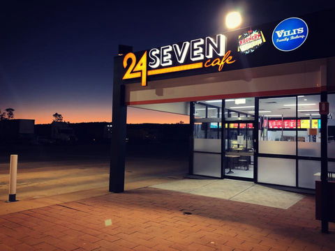 24 Seven Cafe - Kawana Tourism 0