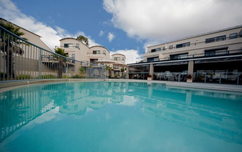 Ccooks At Corrigans - Kawana Tourism 0