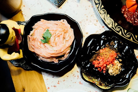 David's Hot Pot - Kawana Tourism 0
