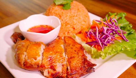 Fat Buddha Thai - Kawana Tourism 0