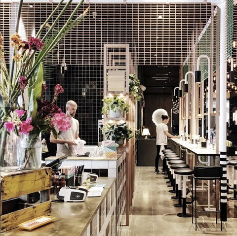 Fonda - Chadstone - Kawana Tourism 0