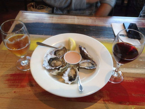 Saltshaker - Kawana Tourism 0