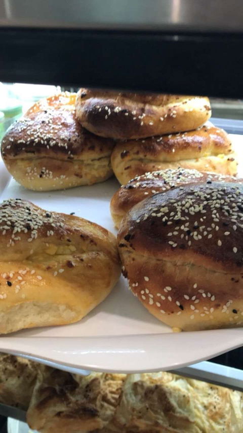 Barry Road Bakery - Kawana Tourism 0