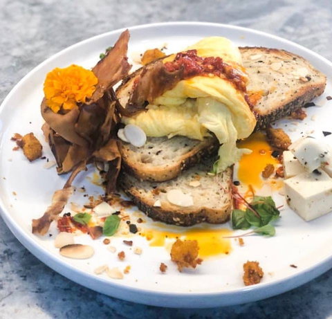 Calico Cafe - Kawana Tourism 0