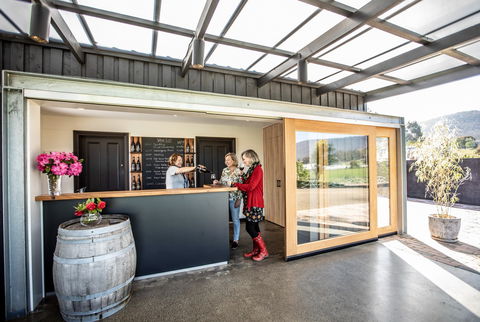 Kate Hill Wines - Kawana Tourism 2
