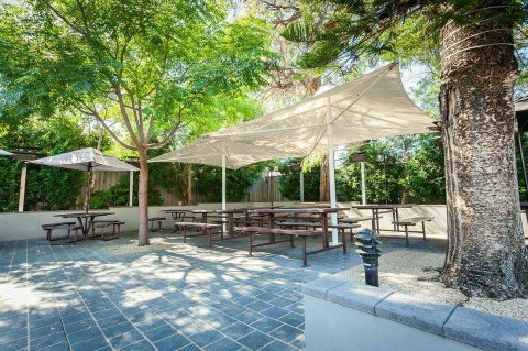 Oatley Hotel - Kawana Tourism 0