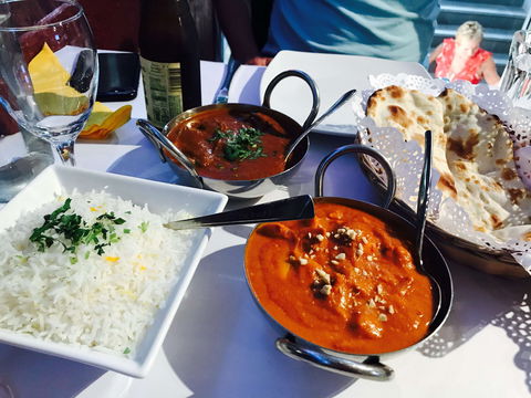 Taj Tandoori Indian Restaurant - Kawana Tourism 0