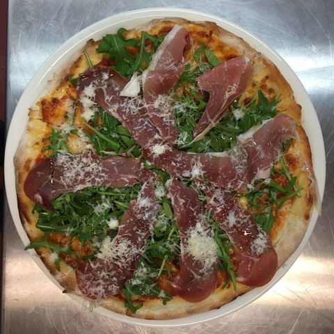 The Italian Pizza Bar - Kawana Tourism 0