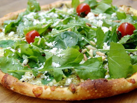 Vic's Pizzeria - Kawana Tourism 0
