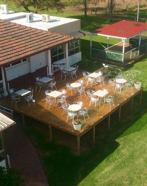 Windows On Wygonda At The Roleystone Club - Kawana Tourism 2
