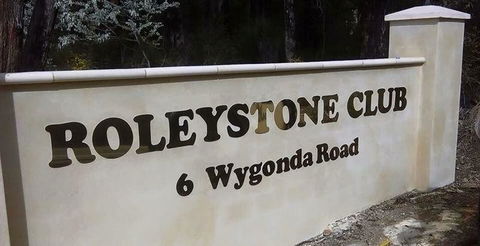 Windows On Wygonda At The Roleystone Club - Kawana Tourism 3
