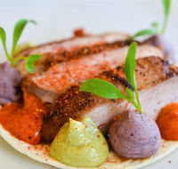 Linq Bar Restaurant - Kawana Tourism