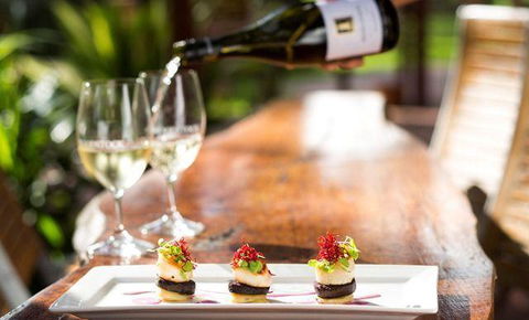 The Tadka Club - Kawana Tourism 12