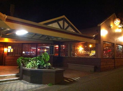 The Cavern - Kawana Tourism 0