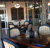Fins Cafe - Kawana Tourism