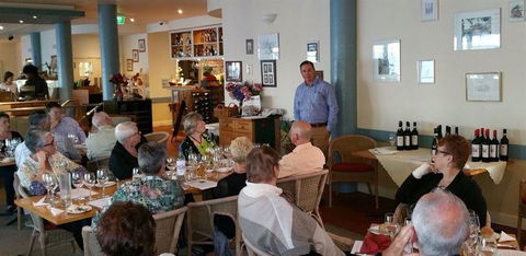Sams Pizzeria On The Waterfront - Kawana Tourism 5