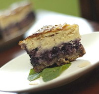 Eat at Martins - Kawana Tourism