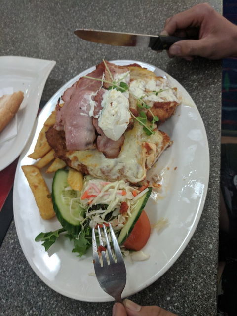 Palmerston Sports Club Inc–The Hub - Kawana Tourism 1