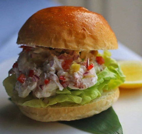 RST Seafood Restaurant - Kawana Tourism 13