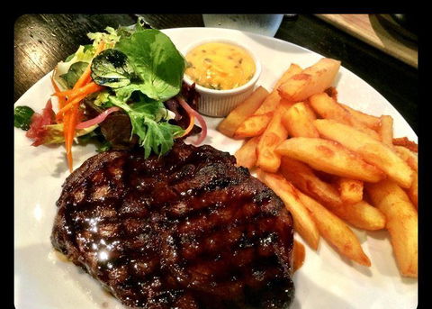 The Woodlands Hotel - Kawana Tourism 11