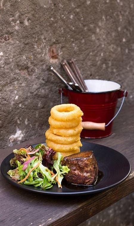 The Woodlands Hotel - Kawana Tourism 4