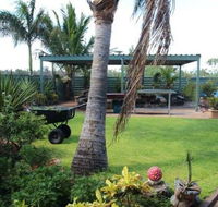 Devils Marbles Hotel - Kawana Tourism