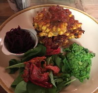 The Hairy Giraffe Cafe - Kawana Tourism