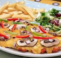 Chicken Parmesano - Kawana Tourism
