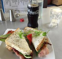 Deja Vu Cafe - Kawana Tourism