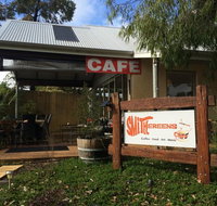 Smithereens Cafe - Kawana Tourism