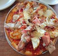 Good Life Modern Organic Pizza
