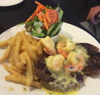 Aldinga Pub - Kawana Tourism