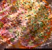 Elliot Pizza Boyz - Kawana Tourism