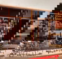 Waffles  Gems - Kawana Tourism