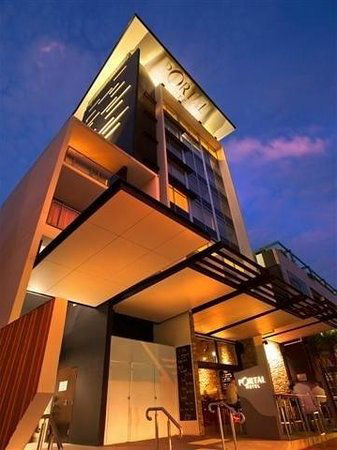 O Bar & Restaurant - Kawana Tourism 0
