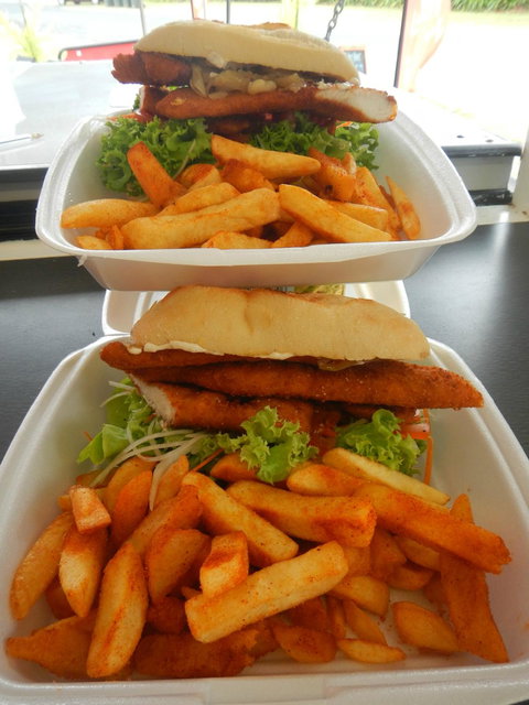 Tuskers Tuckerbox And Catering - Kawana Tourism 4