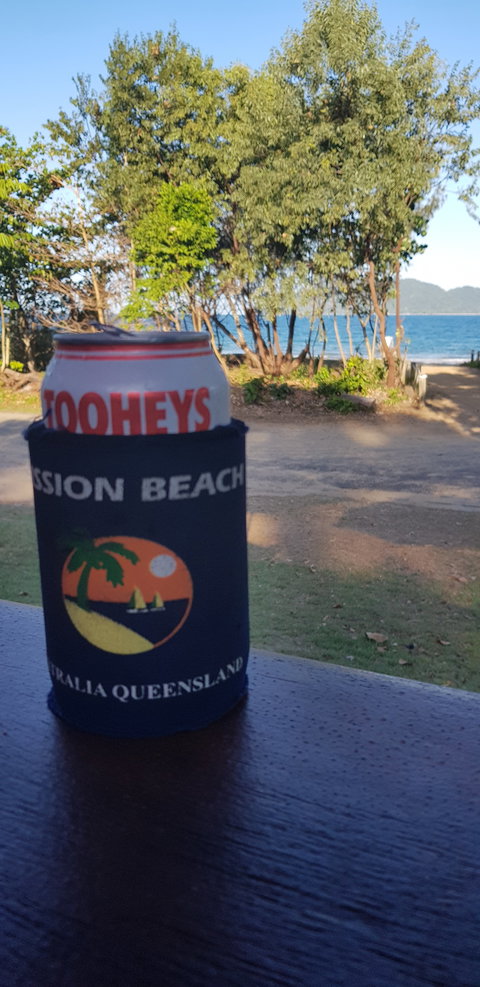 Tuskers Tuckerbox And Catering - Kawana Tourism 5