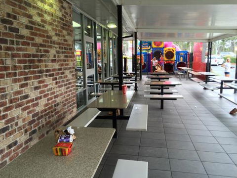 Mcdonald's Family Restaurants - Kawana Tourism 0