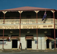 Cooktown Hotel - Kawana Tourism