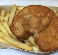 Golden Chicken - Kawana Tourism