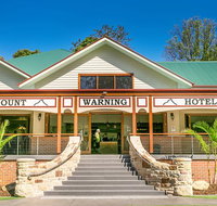 Mount Warning Hotel - Kawana Tourism