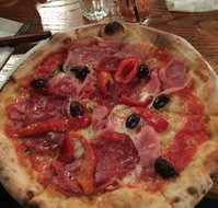 Noi Pizzeria - Kawana Tourism