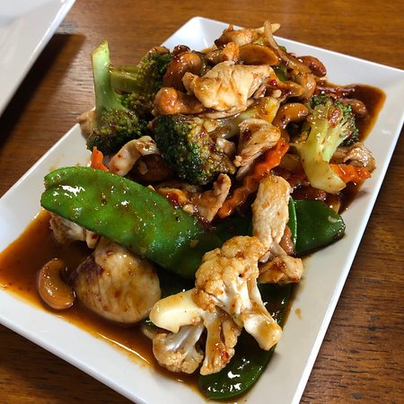 Pinto Thai Cafe - Kawana Tourism 0