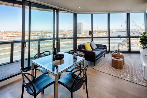 Orange Stay Apartments - Kawana Tourism 5