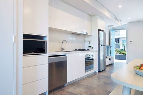 Veriu Camperdown - Kawana Tourism 9