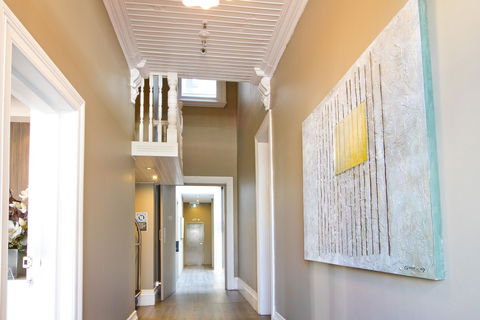 The Vulcan Hotel - Kawana Tourism 6