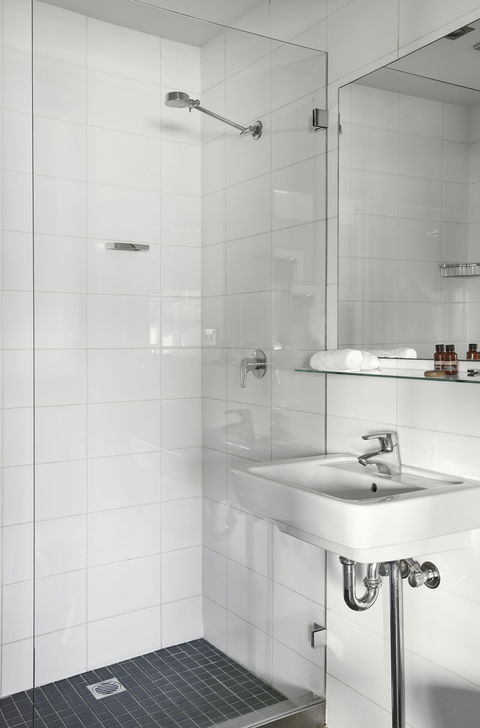 The Vulcan Hotel - Kawana Tourism 10