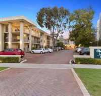 The Peninsula Riverside Apartments - Kawana Tourism